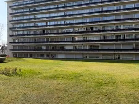 studio à vendre avec terrasse arrière