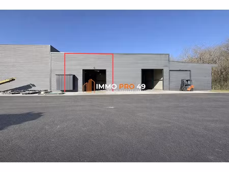 location locaux professionnels 140 m² à la séguinière (49280)  590 €