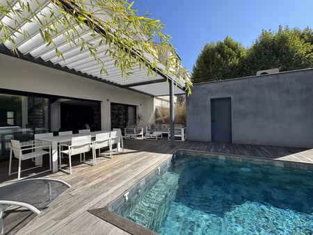 vente maison bordeaux  213m² 8 pièces 1 293 750€ avec piscine