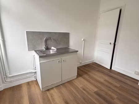 chaumont en vexin - proche gare