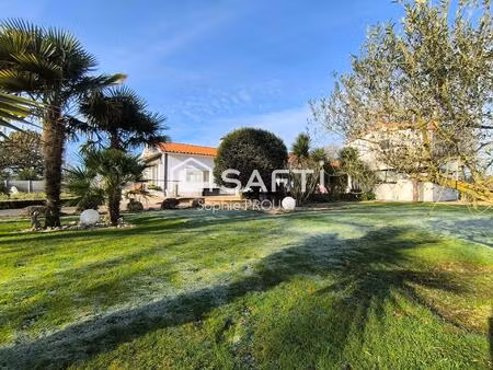 vente maison 8 pièces 250 m² le girouard (85150)