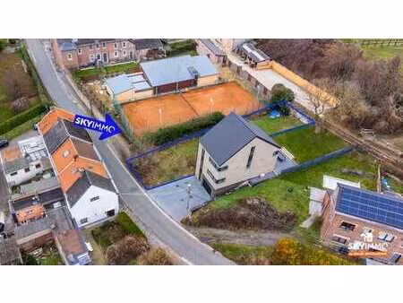 magnifique terrain à bâtir de 352m2 - idealement situé