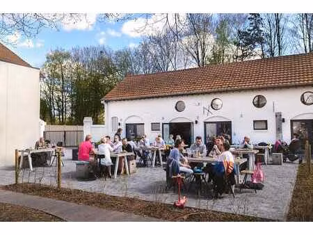 établissement horeca prêt à l’emploi avec grande terrasse