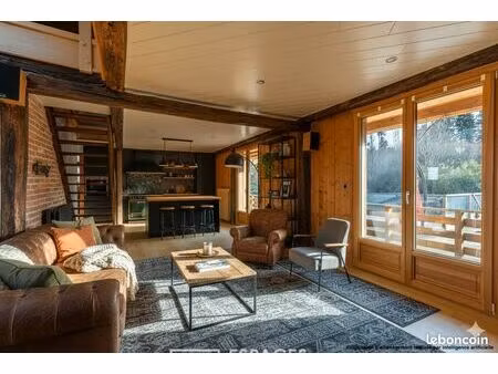 chalet 6 pièces 202 m²