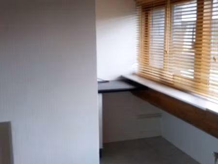 a louer studio metz centre 490 hc