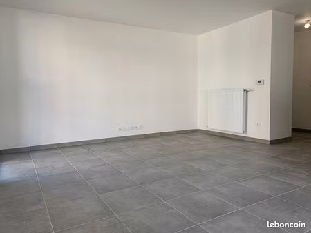 appartement 3 pièces 66 m²