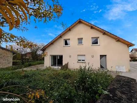 maison 6 pièces 115 m²