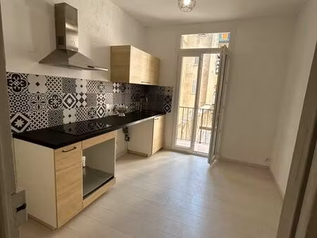 appartement t1 refait à neuf
