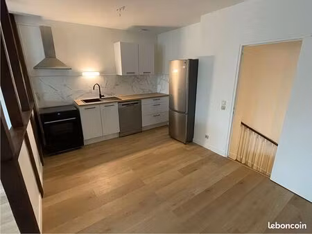 appartement 2 pièces 67 m²