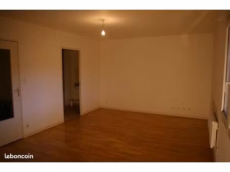 particulier loue studio avenue leclerc lyon 7