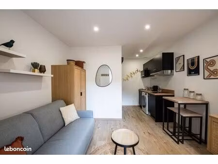 superbe studio de 15 m2 à jean macé