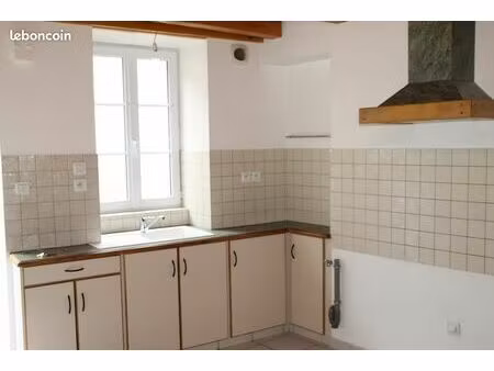 maison centre bourg terves