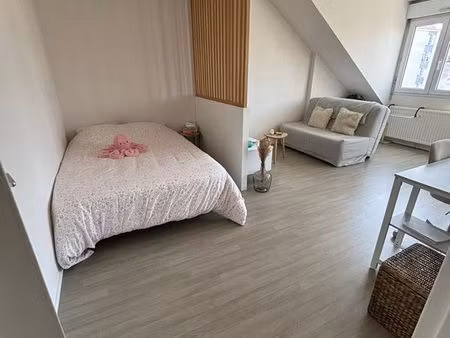 studio meublé 30 m² – angers saint-serge – dernier étage avec ascenseur