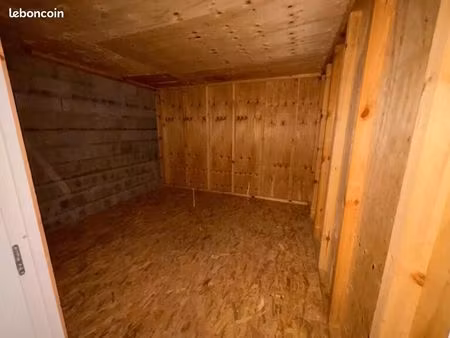 box  garage garde meuble  entrepot  local