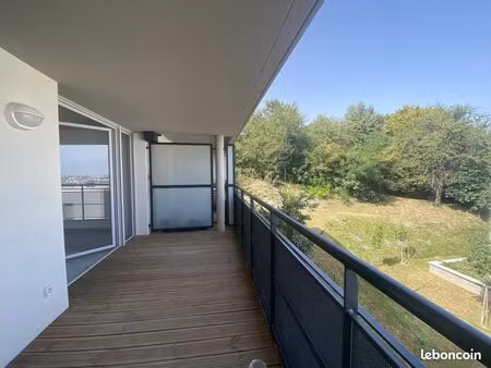 appartement 3 pièces 60 m²