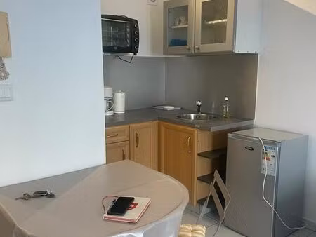 superbe studio meublé 27 m2