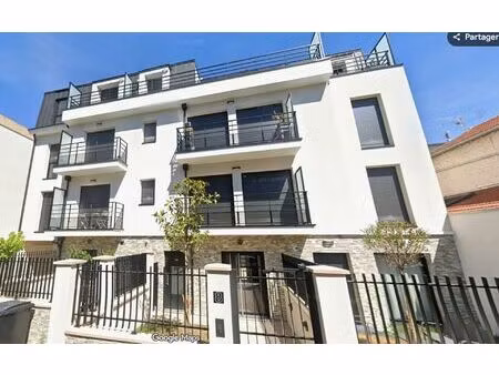 location appartement  27.5 m² t-2 à le perreux-sur-marne  725 €
