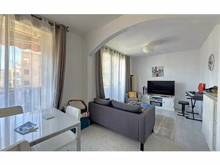 appartement marseille 9 76.65 m² t-4 à vendre  217 000 €