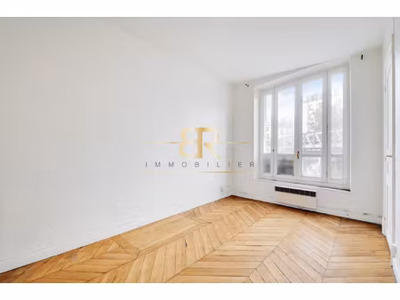 appartement de 2 pièces de 27m2 / paris 10e