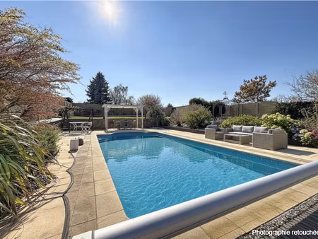 maison gennes val de loire 9 pièce(s) 185 m2