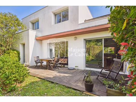 à vendre maison d'architecte larmor-plage secteur kernevel