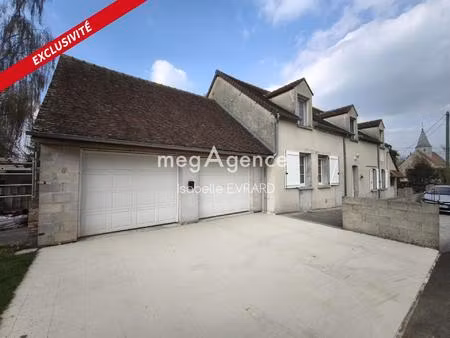 maison familiale 3 / 4 chambres double garage