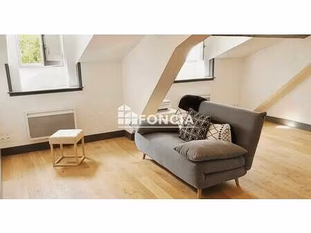 à vendre – charmant t2 entièrement rénové – libourne – 139 000 €