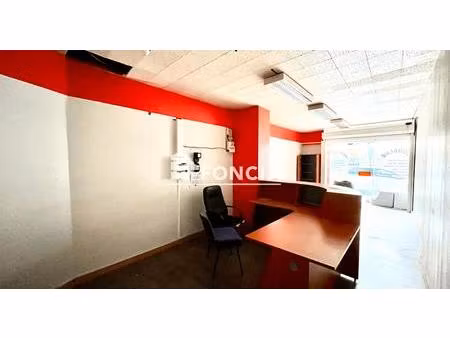 local commercial / vincennes