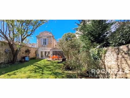 maison ancienne familiale de 139 m2  5 chambres  beau jardin  ga