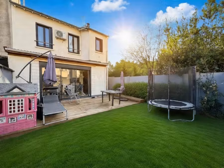 ** belle maison a proximite immediate de la p.carnot **