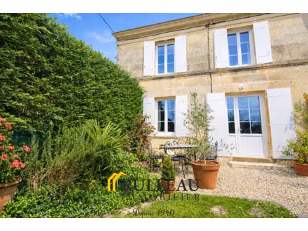 maison en pierre rénovée avec jardin  3 chambres  bureau et