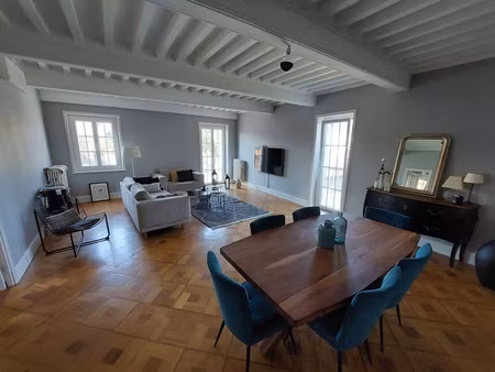 appartement 5 pièces - 151 m²