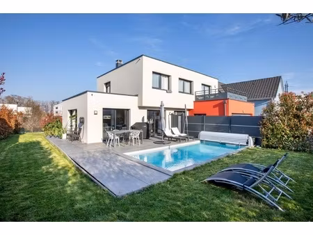 maison 6 pièces - 152 m²