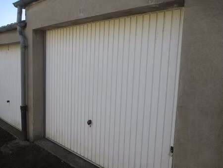 location parking pont st vincent 54550