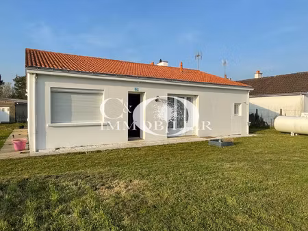 vente maison à falleron (85670) : à vendre / 106m² falleron