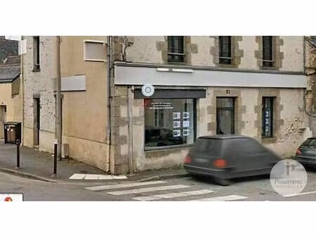 location bureaux et commerces à redon (35600) : à louer / 43m² redon