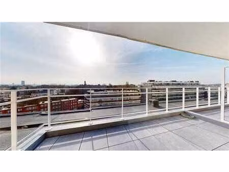 magnifique penthouse 1ch (2 terrasses) + cave