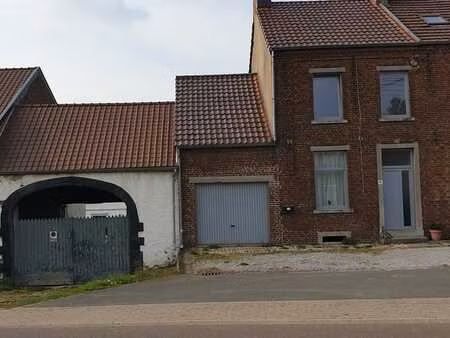 maison 3 façades baisy-thy