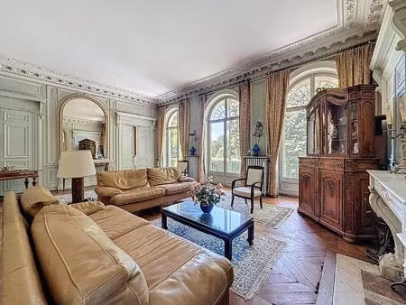 meudon (92190) - appartement de standing  189m²  2 terrasses de 17 et 31m²  grand jardin