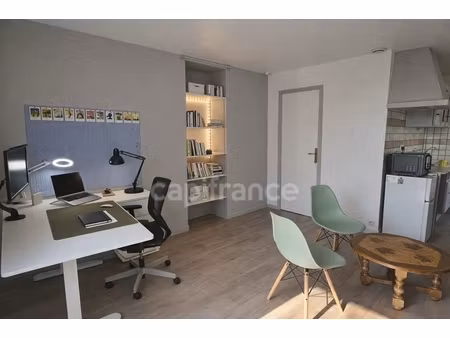 mouchard - a vendre  appartement loué  emplacement stratégique  rentabilité assurée