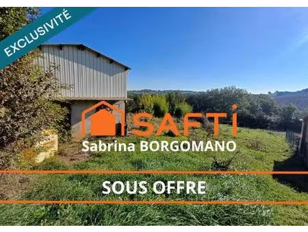 spécial investisseur : maison louée + pigeonnier gîte + hangar