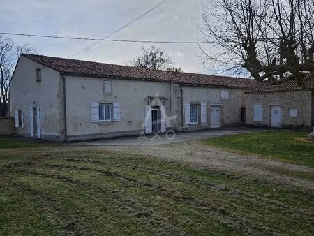 maison et dépendances