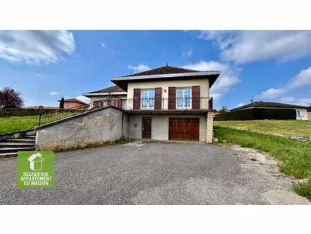 maison trept 6 pièce(s)