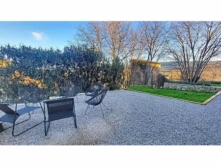 a louer - maison de village t2 - jardin - terrasse- cave