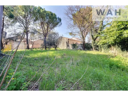 terrain constructible 441 m2 centre de quissac à pied