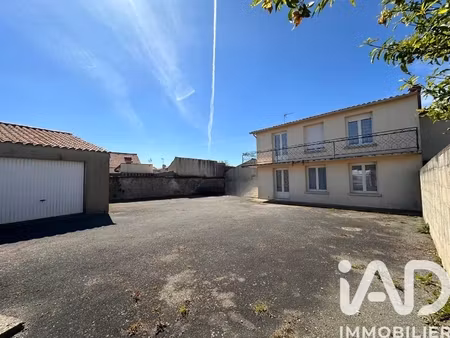 vente maison de ville 8 pièces