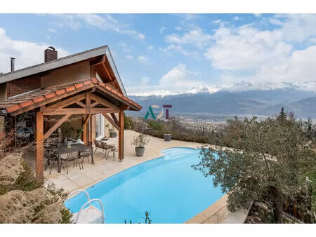 villa sur les hauteurs de corenc