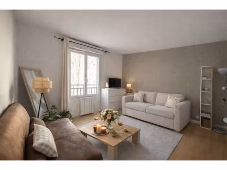 t1 de 25 23m2 calme  lumineux  gardienne - rue de la roquette 11eme