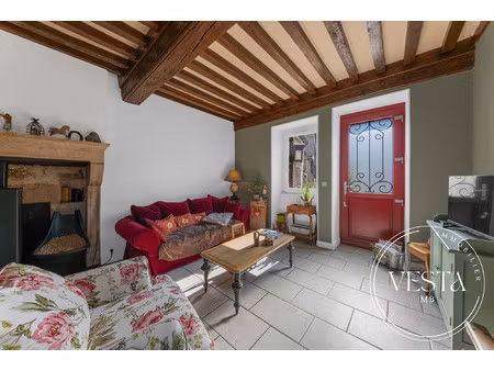 jolie maison de ville avec cave