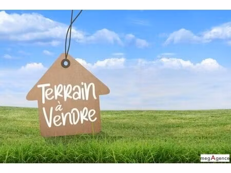 en vente terrain constructible 7 27 ares – 45 000 € |montfort-le-gesnois